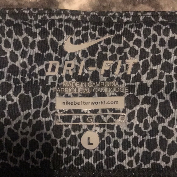 Nike leggings - Picture 2 of 3